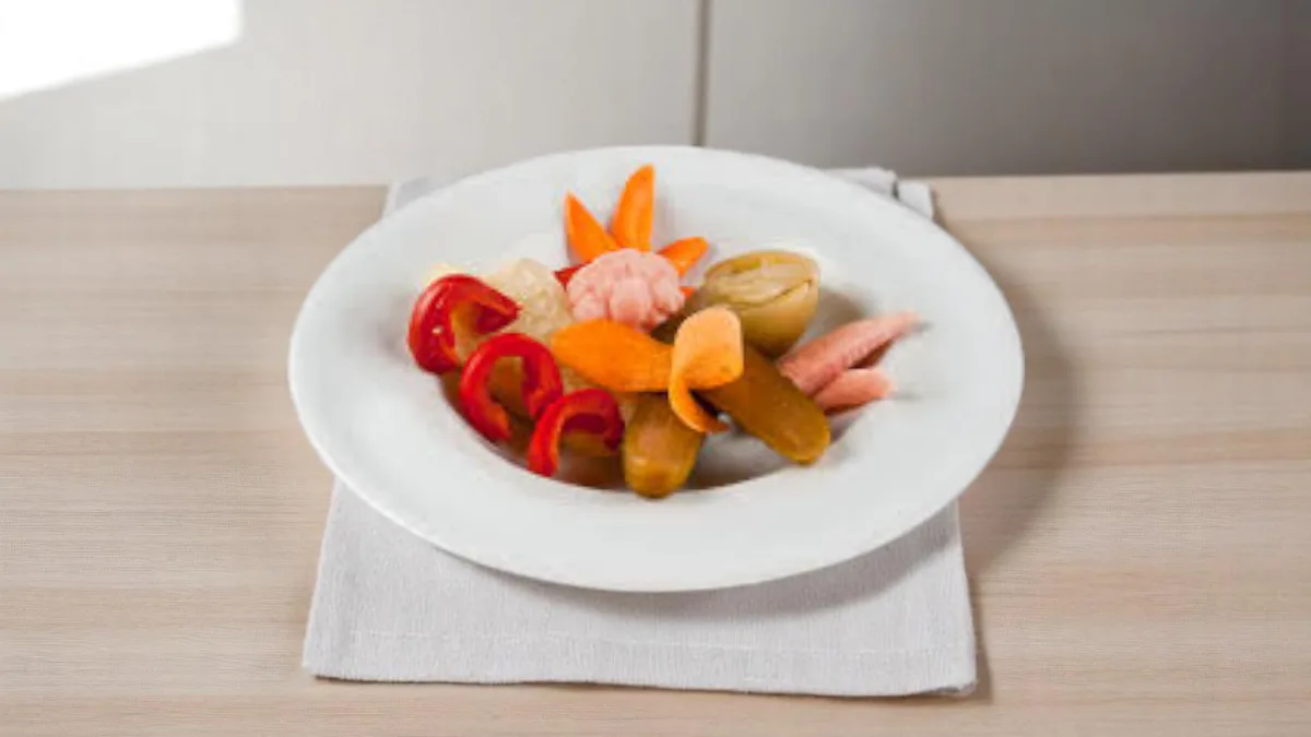 Salată de murături (doar în sezon)