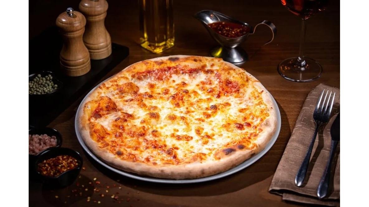 Pizza margherita ø52cm
