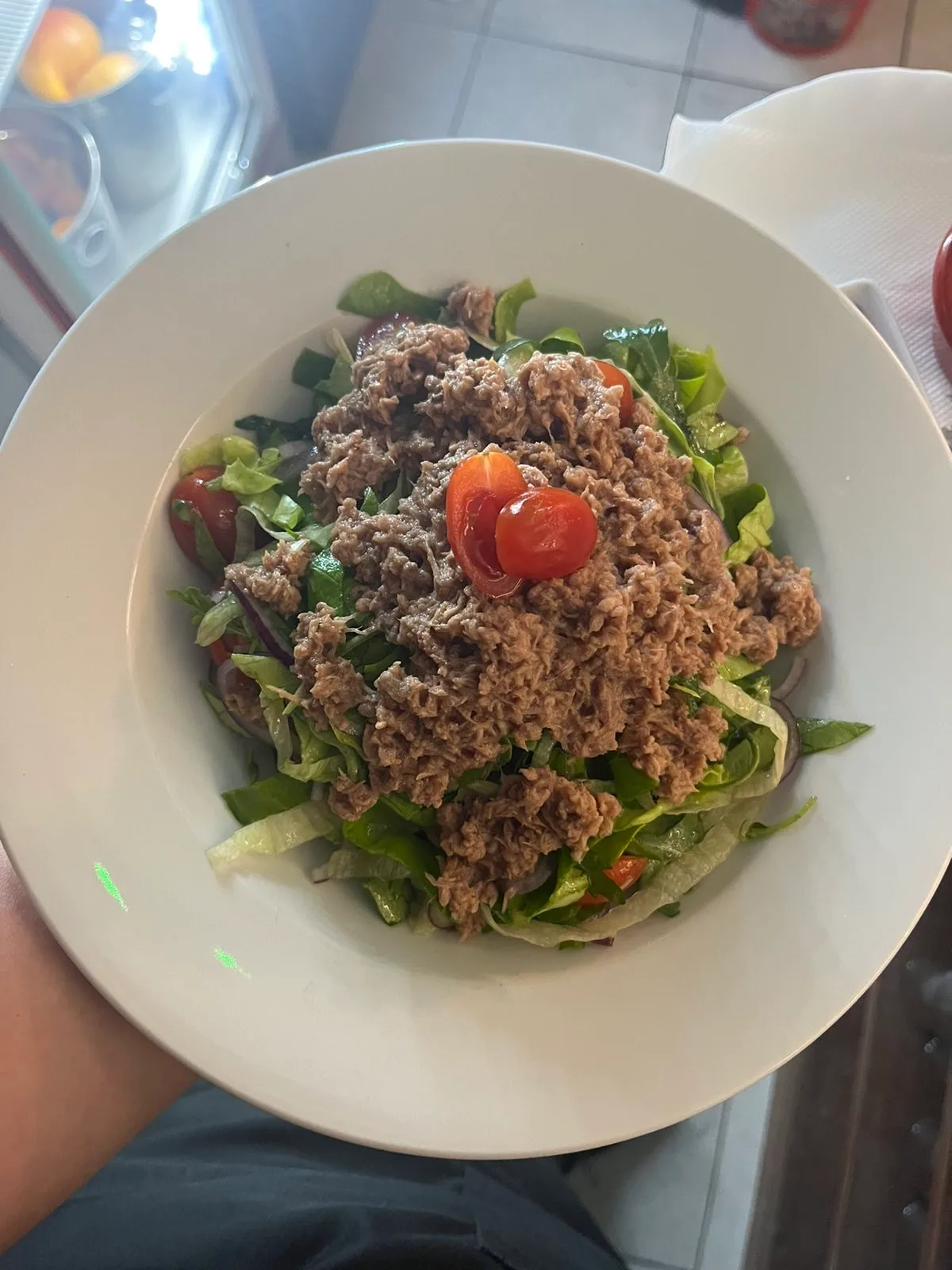 Salata sa tunjevinom