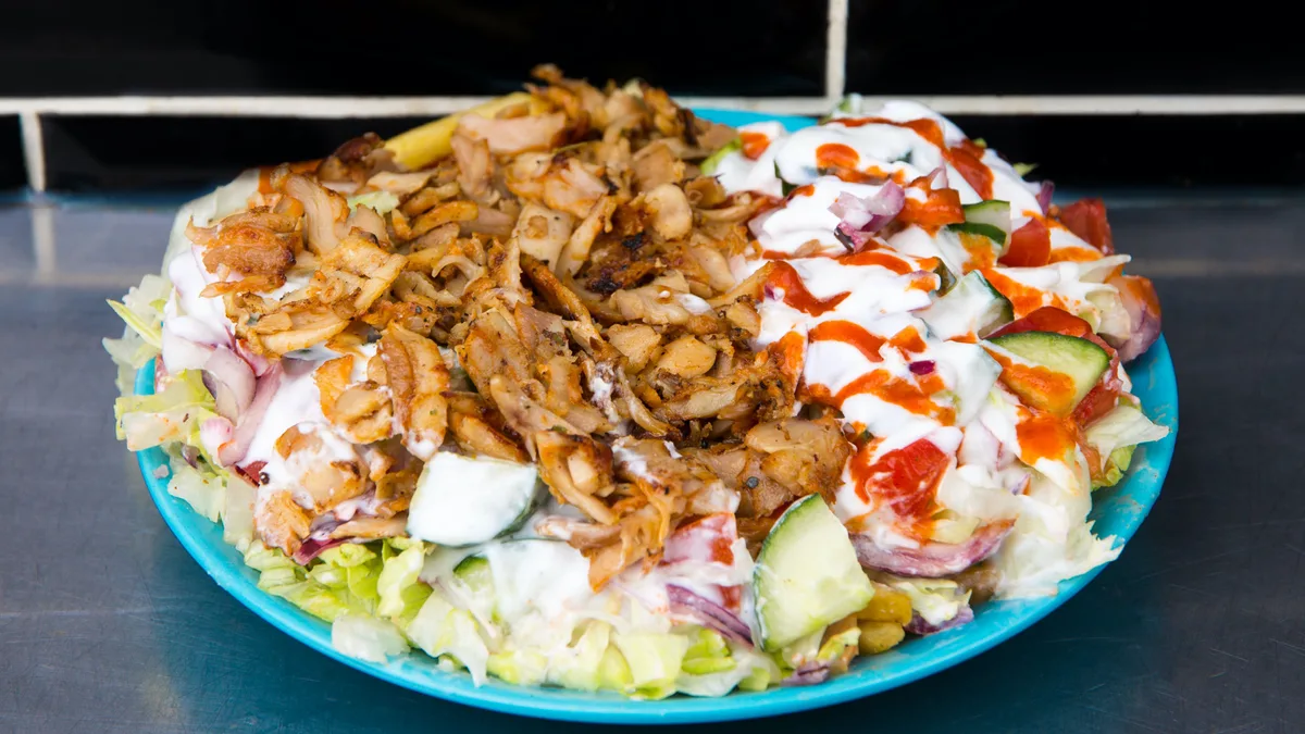 GYROS TÁL KÖRET NÉLKÜL
