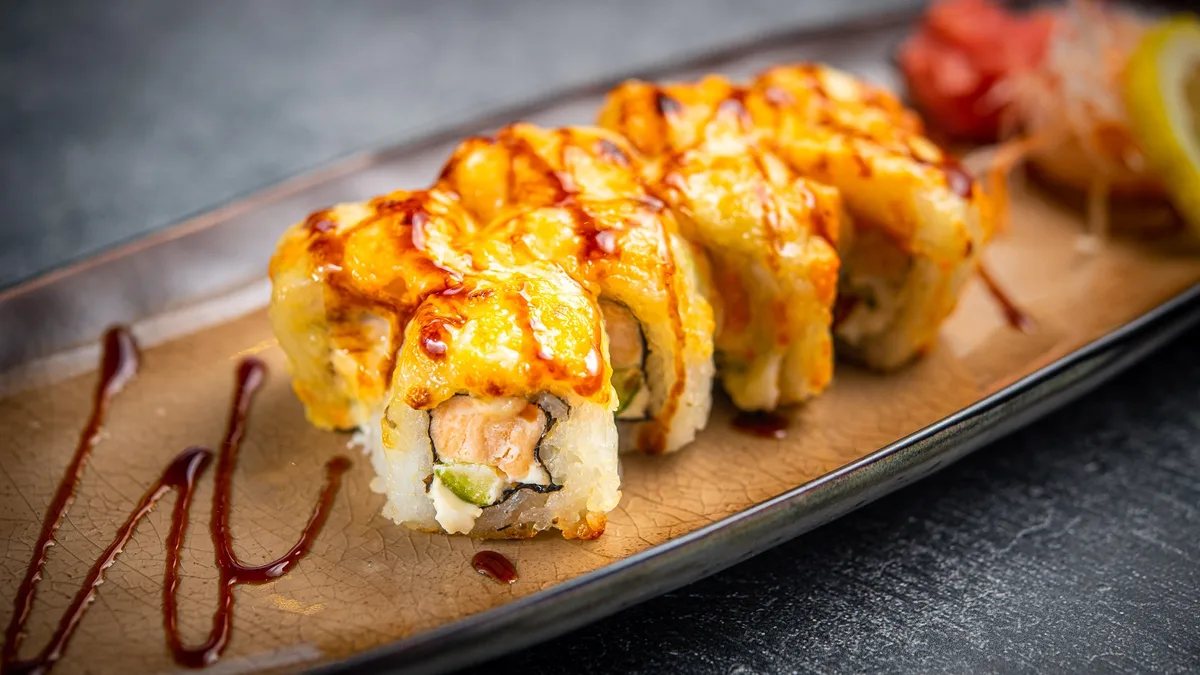 Omaha hot maki  8tk