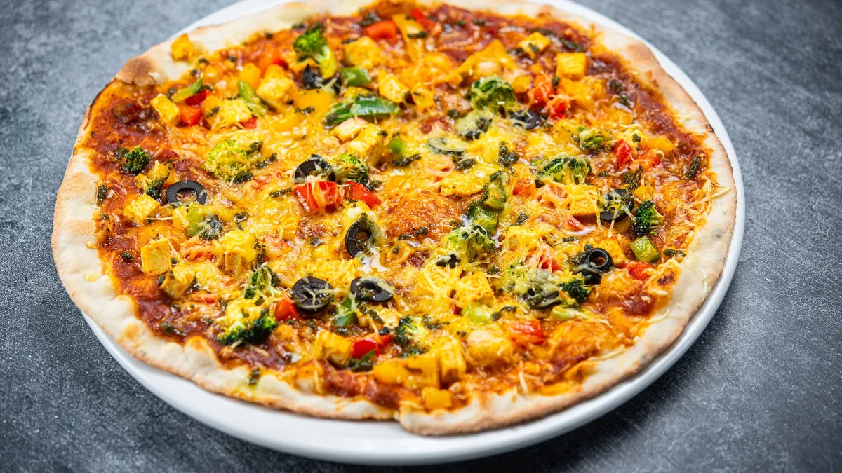 Vegan pizza with bbq sauce 32cm