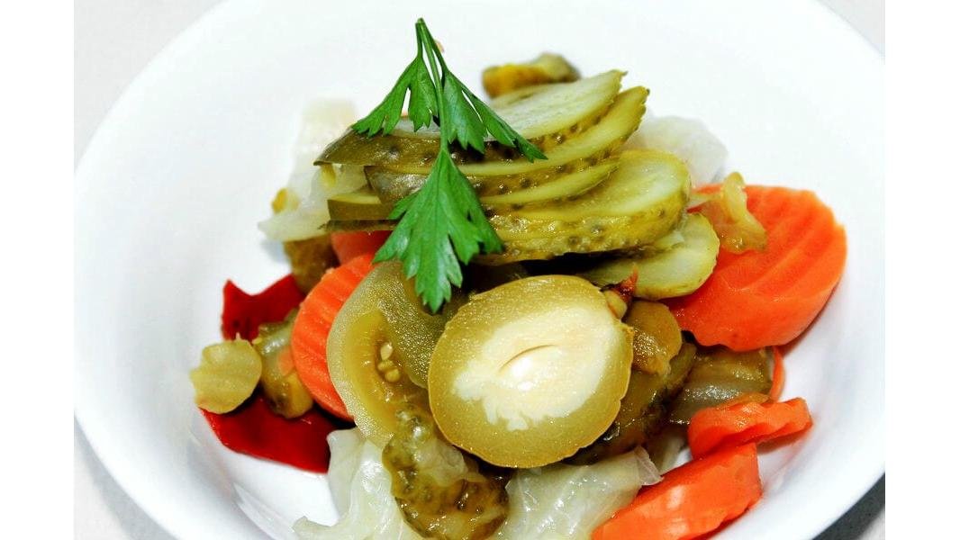 Salată de murături asortate 2 porții 300 g