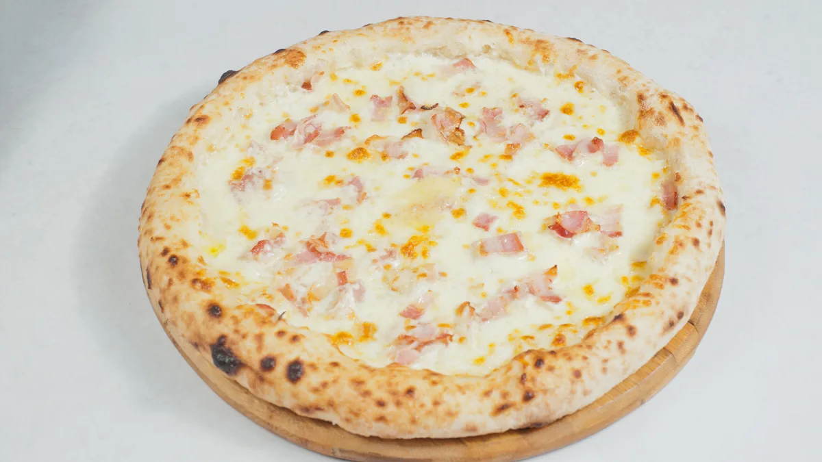 Carbonara pizza 24cm