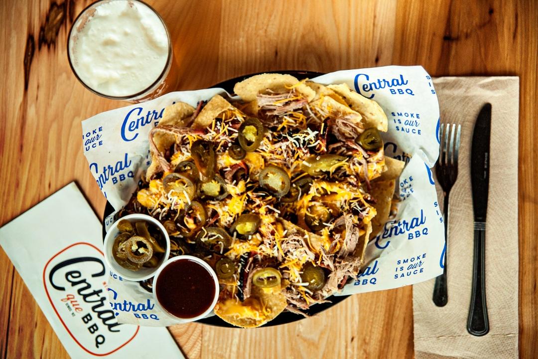 Full Turkey BBQ Nachos (Serves 1-2)