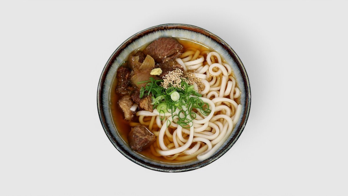 Udon polévka s hovězím masem