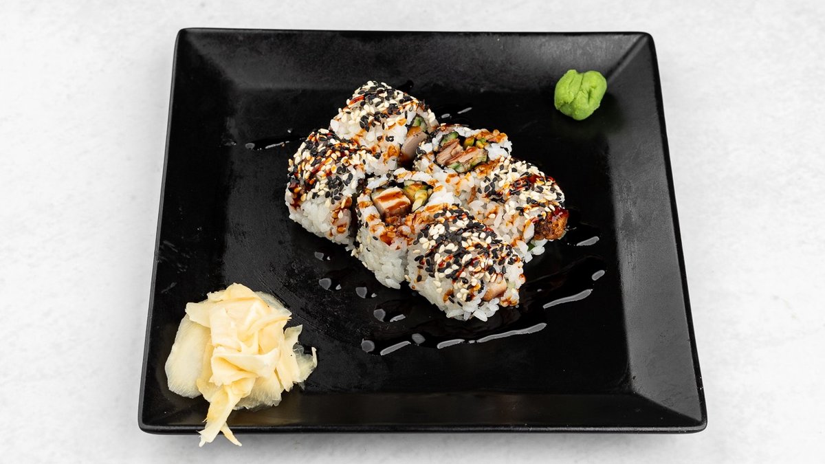 U9 Crispy duck uramaki