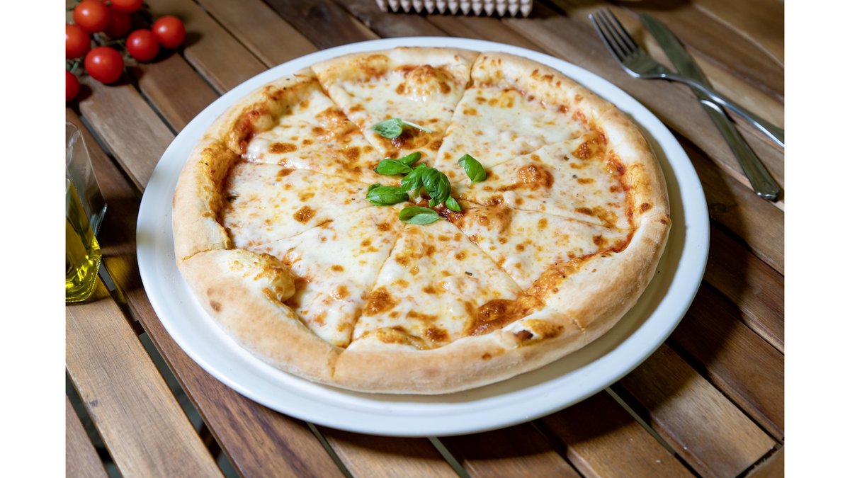 Pizza margherita