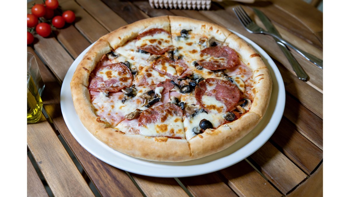 Pizza quattro stagioni