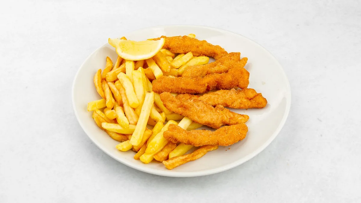 6 pilećih nuggets-a sa prilogom