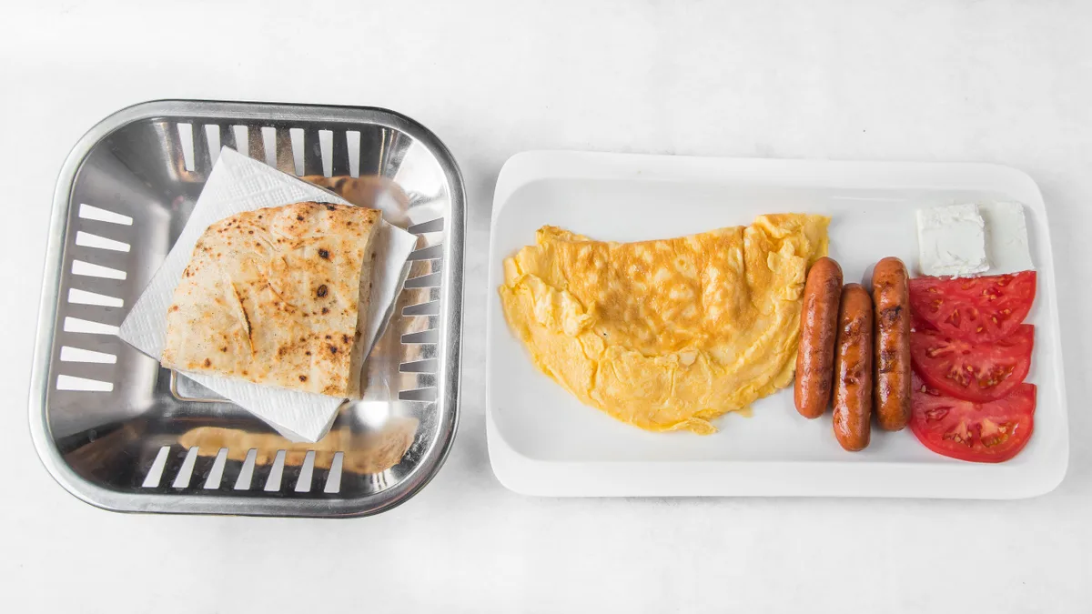 Omlet, wurst