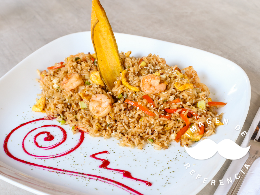 Arroz Chaufa de Camarones