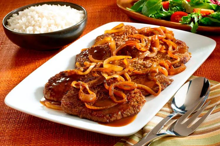 Bisteck de Lomito Encebollado
