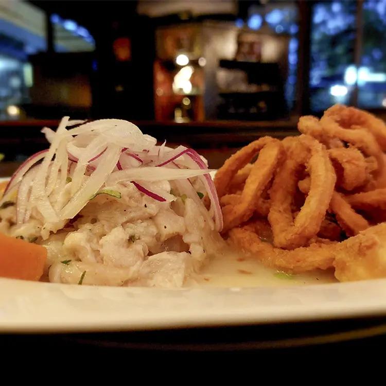 Ceviche Combinado (Entradas)