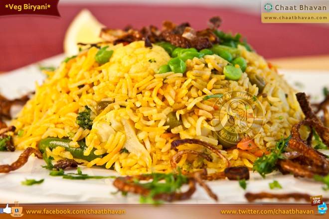Lucknowi Vegetable Biryani with Salan