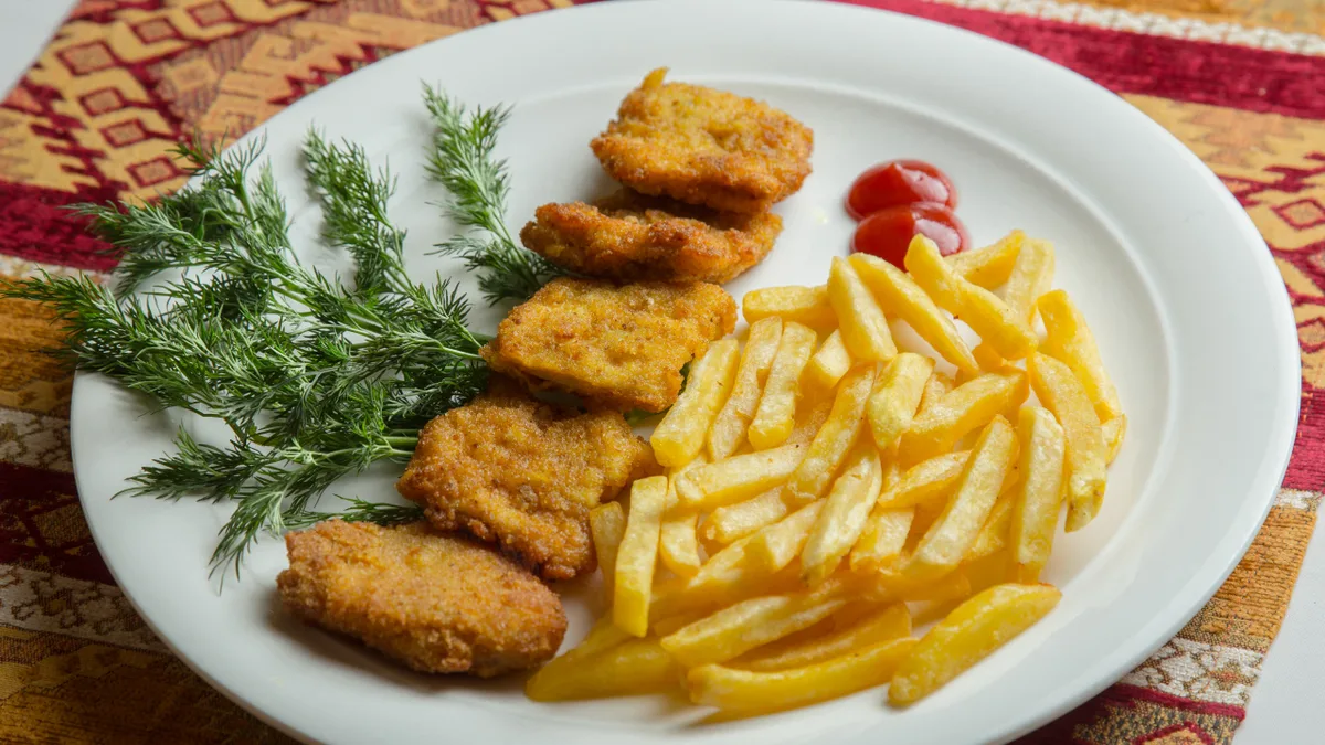 Nuggets Kartof Fri ilə