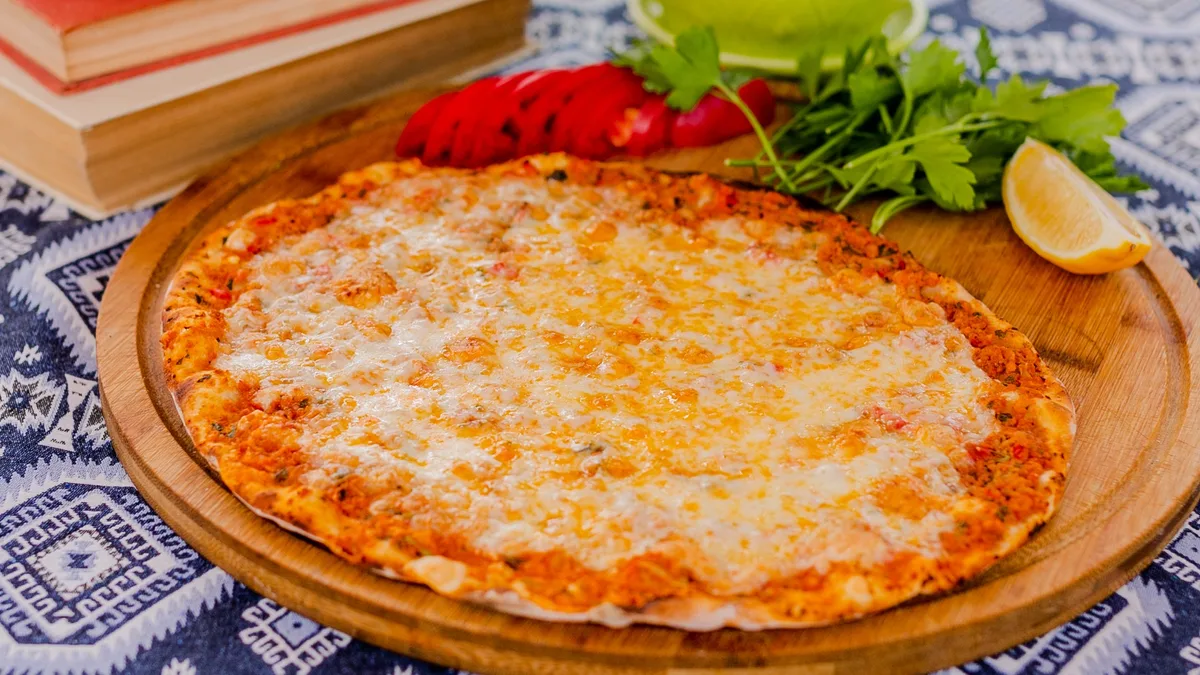 Pendirli Lahmacun