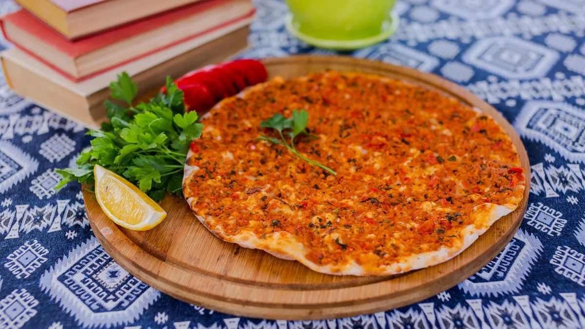 Sadə Lahmacun