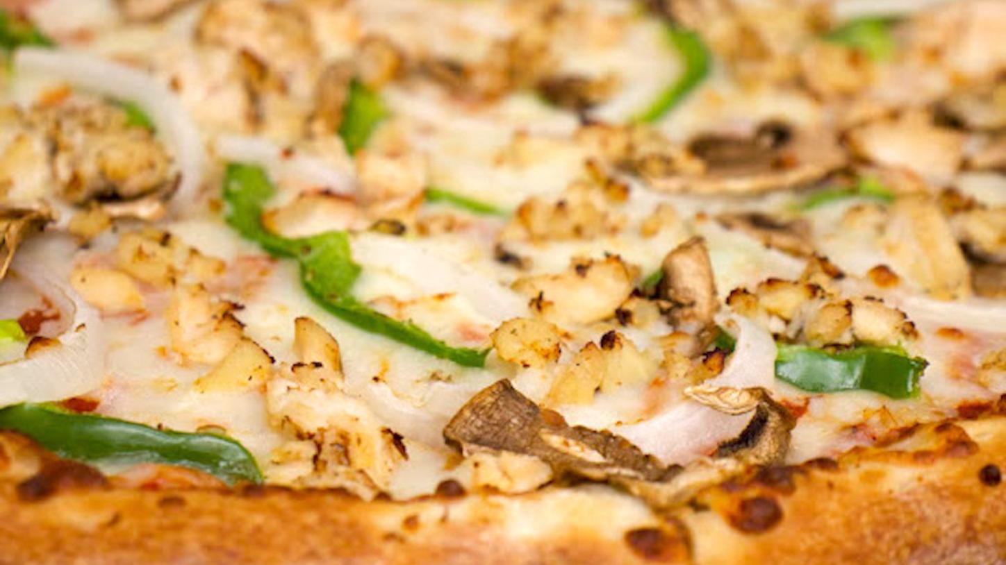 Chicken Supreme Pizza (Medium)