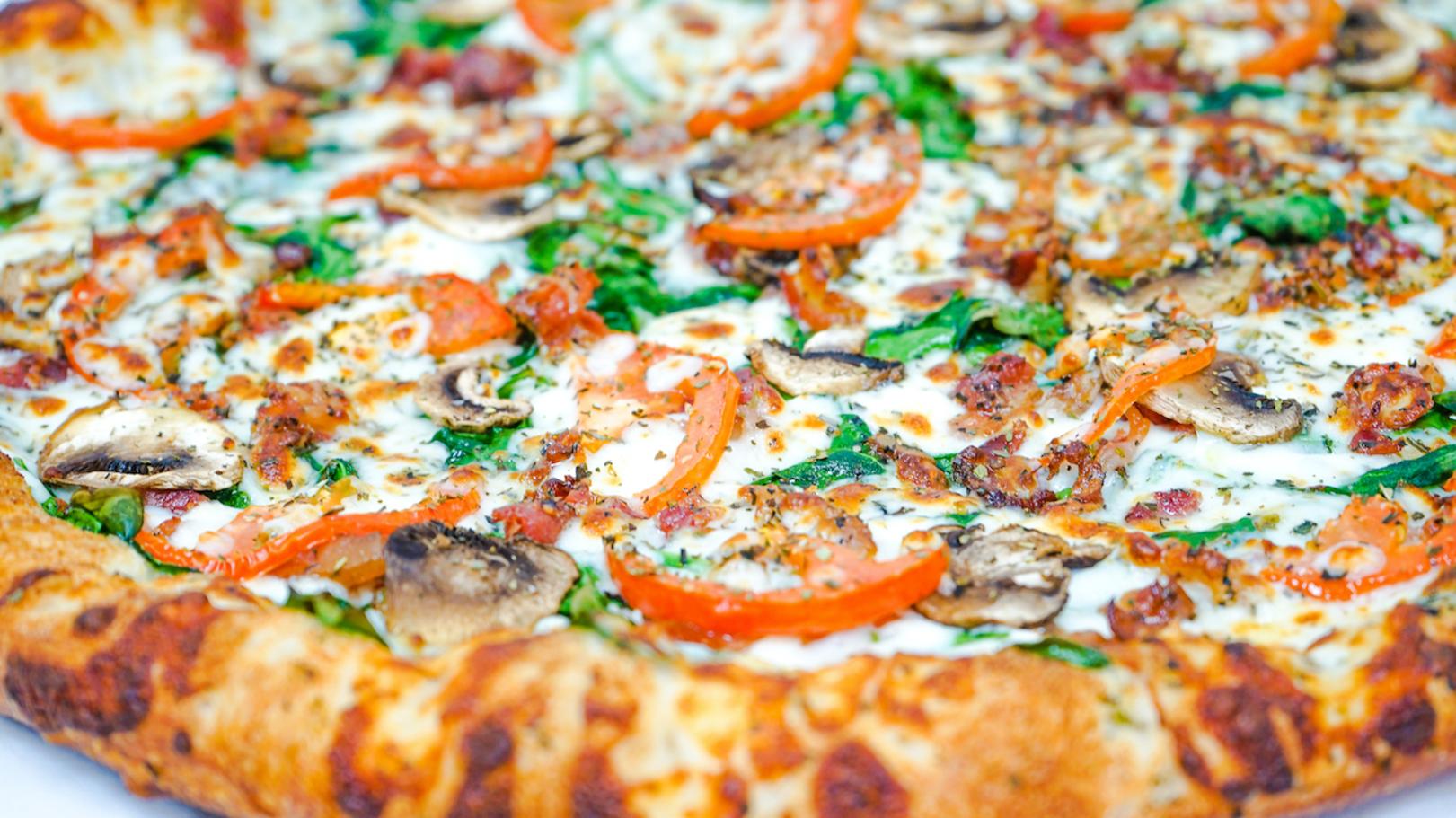 Spinach Bacon Roma Tomato (Medium)