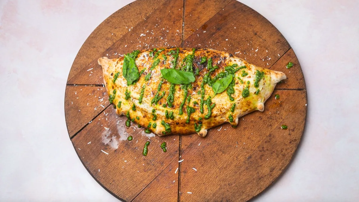 Mortadella calzone