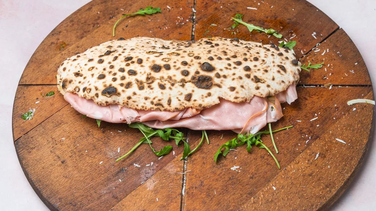 Mortadella panuozzo