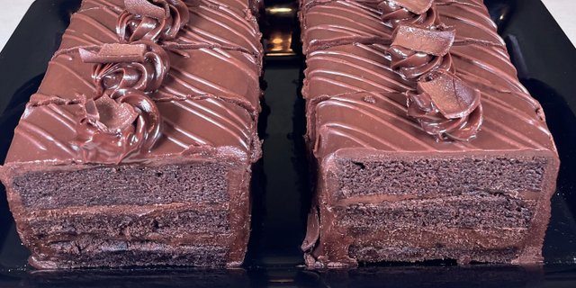 Chocolate Fudge Cake
