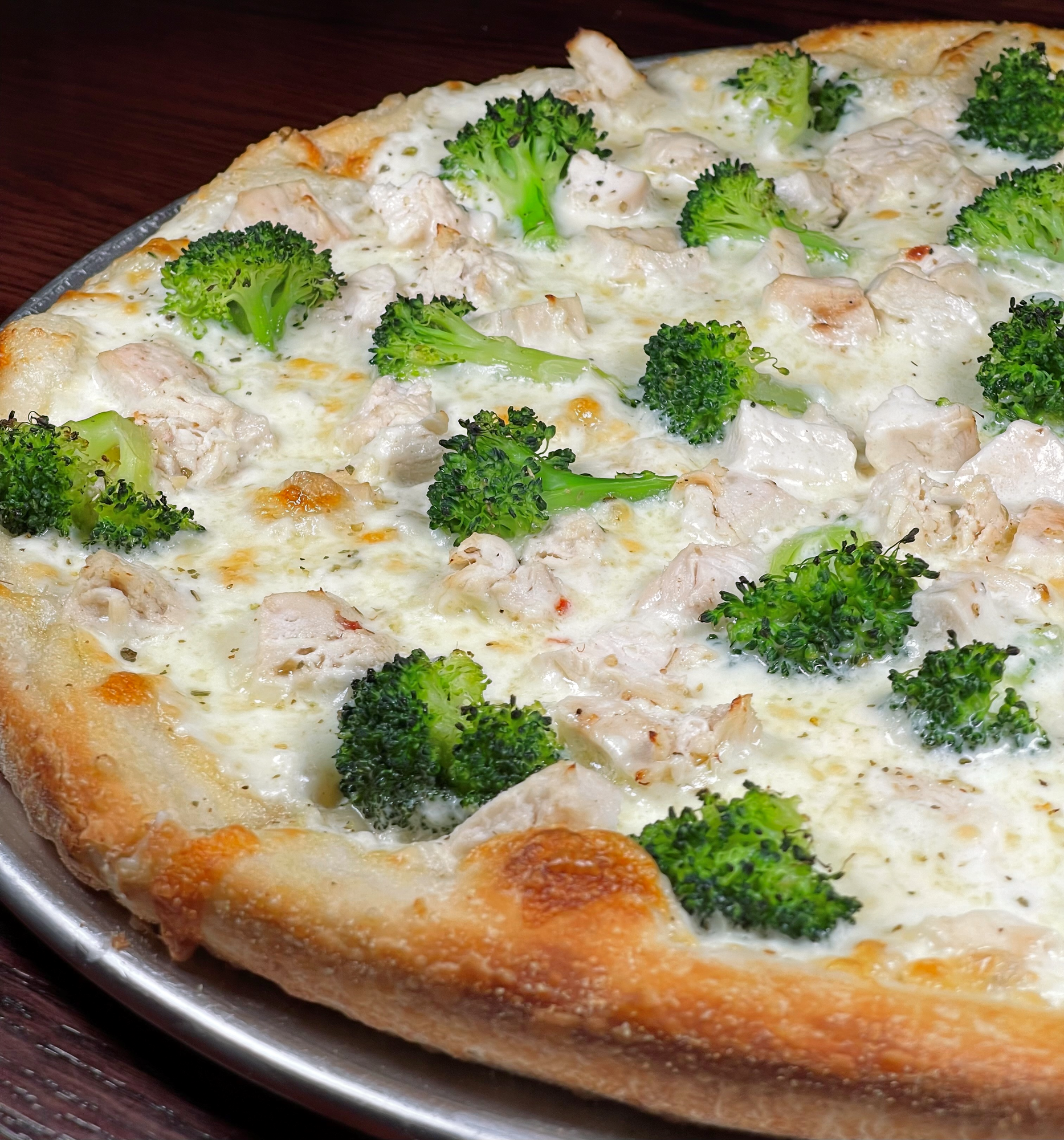 Chicken Broccoli Alfredo Pizza