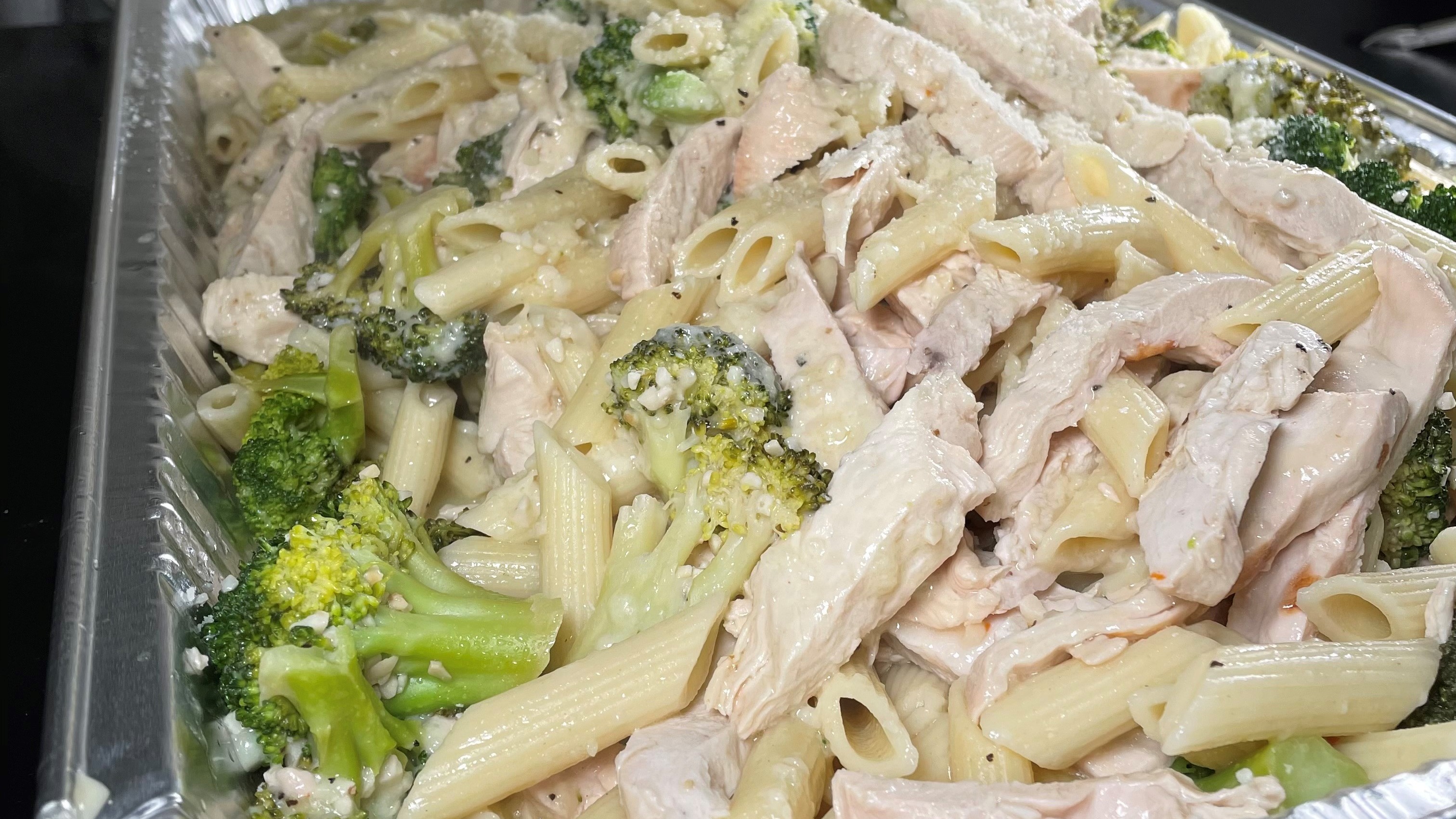 FM BUNDLE Chicken, Penne and Broccoli