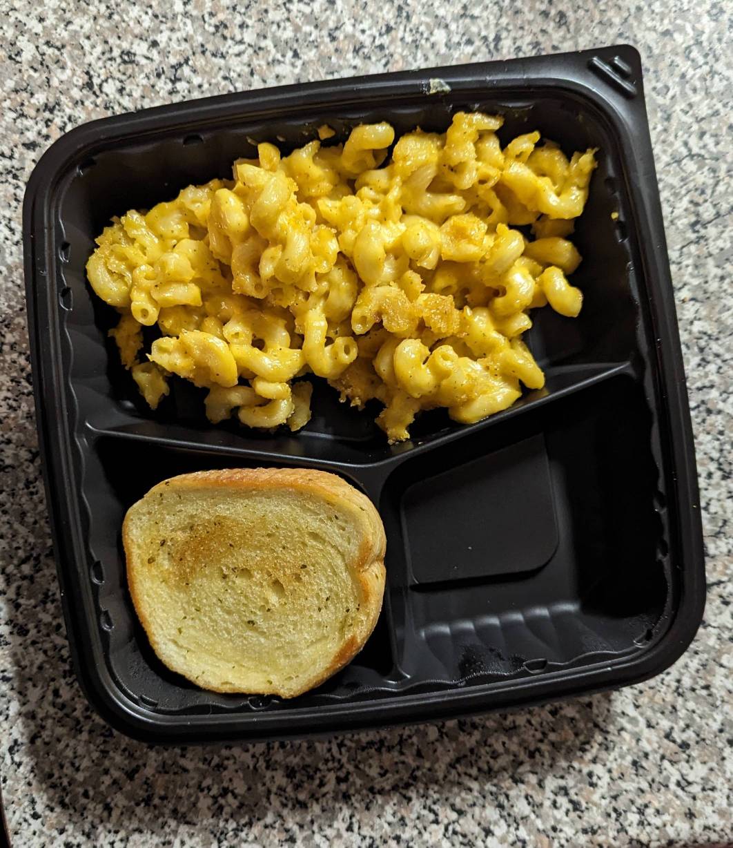 Cheddar’s Mac and Cheese