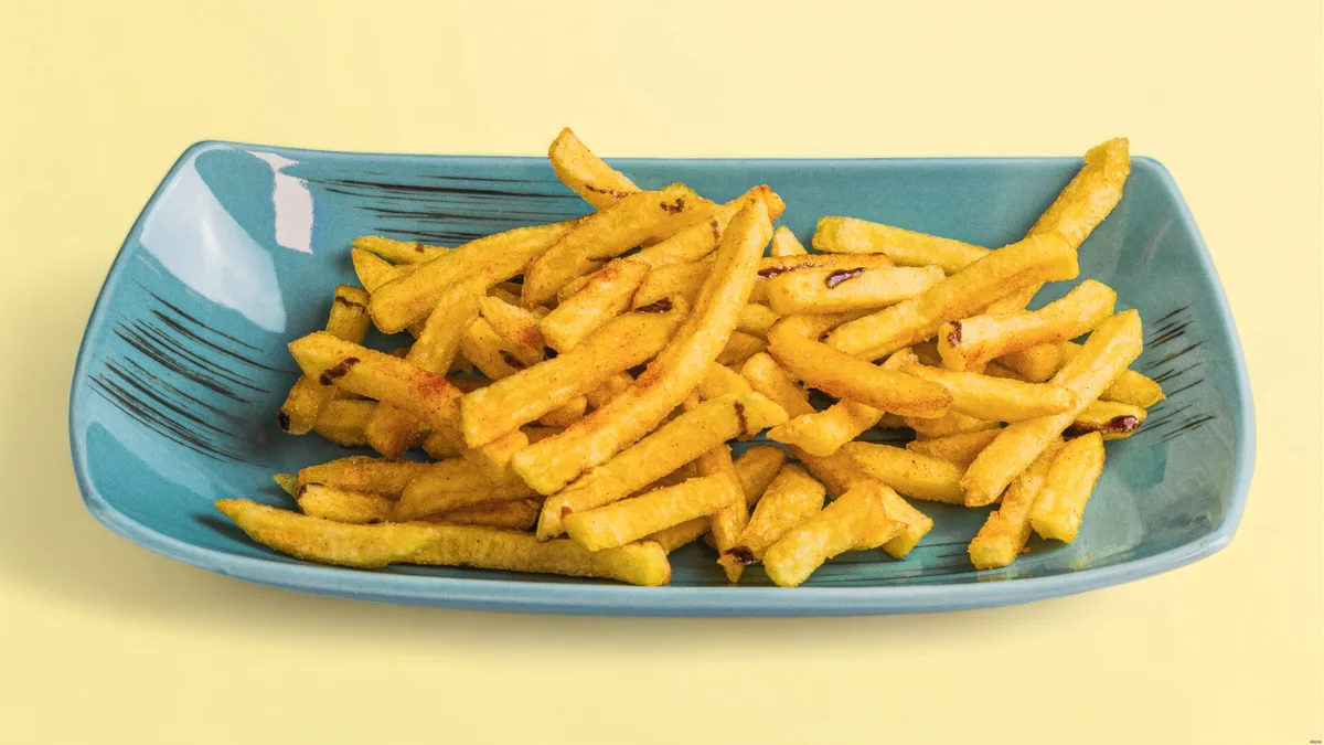 90. Pommes frites