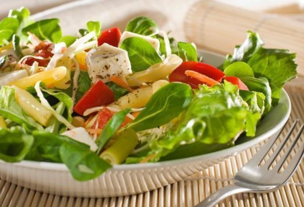 Salada com Escondidinho