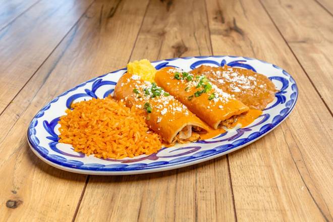 CHIPOTLE CHICKEN ENCHILADAS