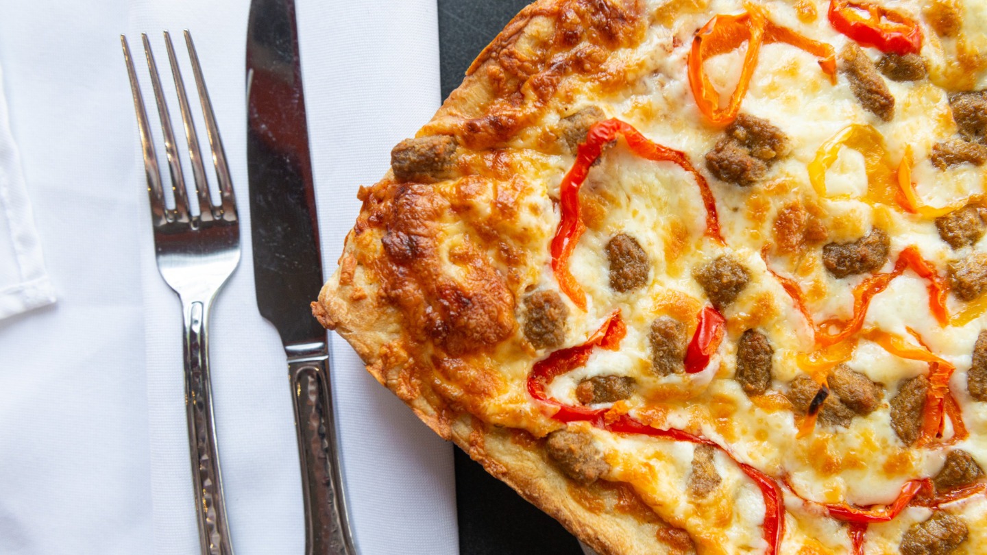 10" Small Italian Sausage and Pineapple Pizza