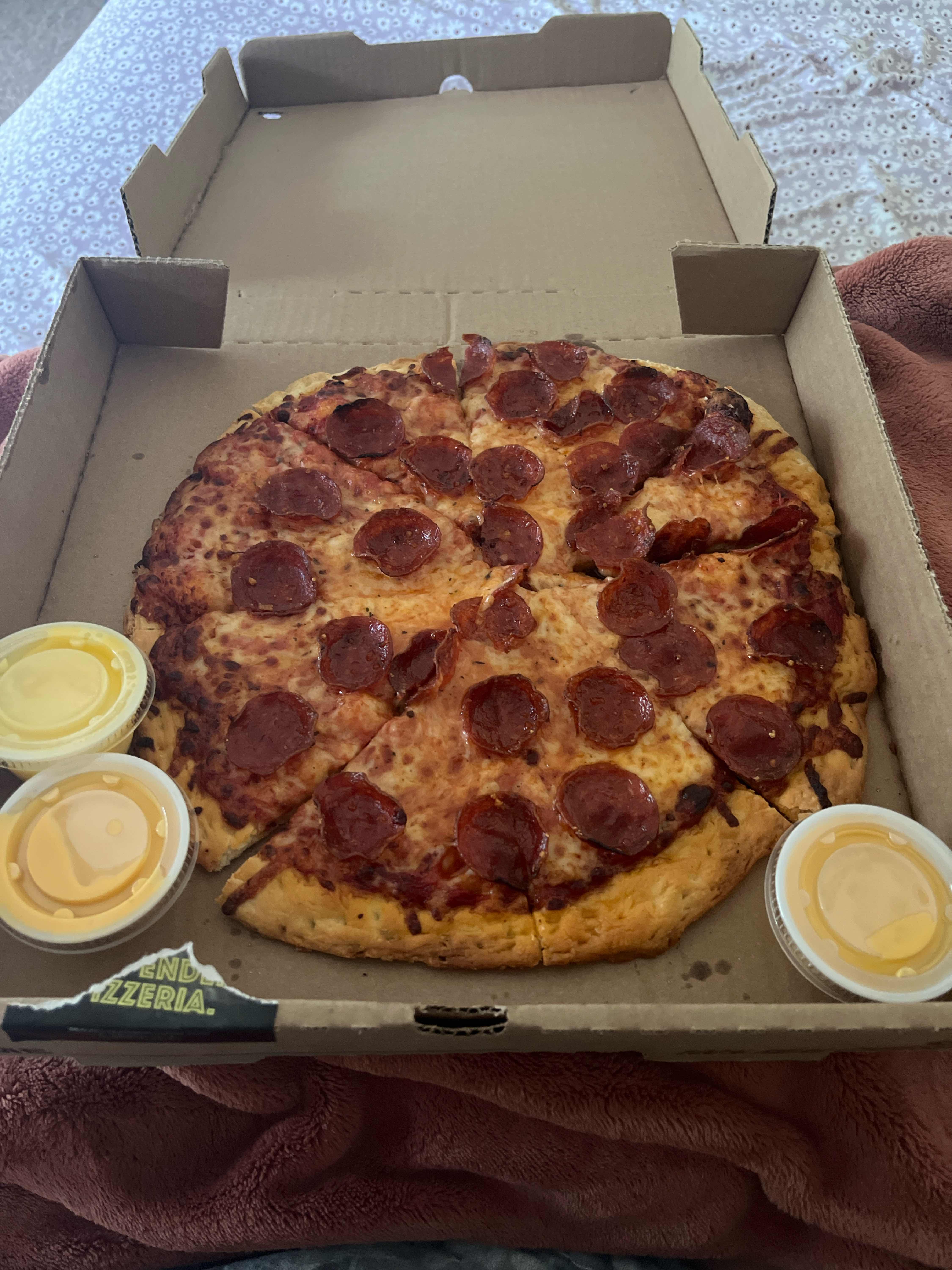 12" Medium - One Topping