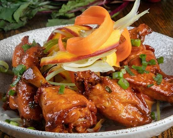 10 Bone-in Buffalo Wing