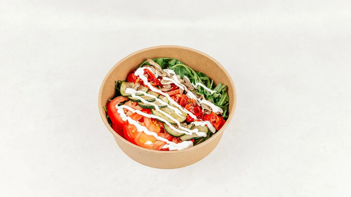 Povrće s roštilja salata