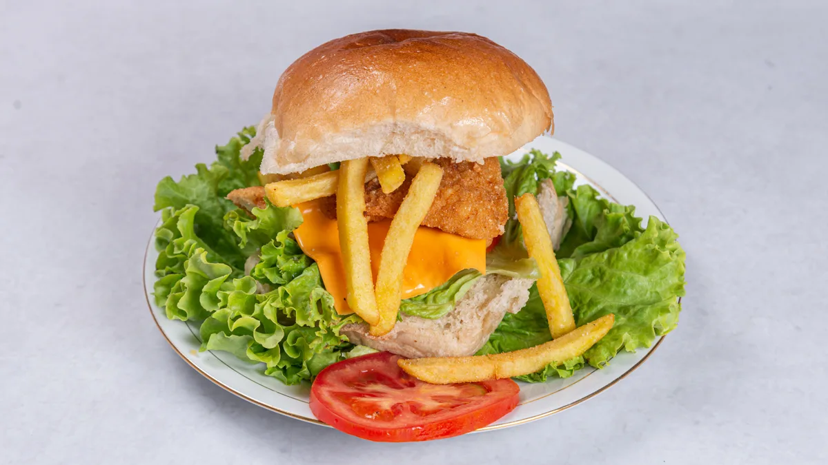 Pileći burger