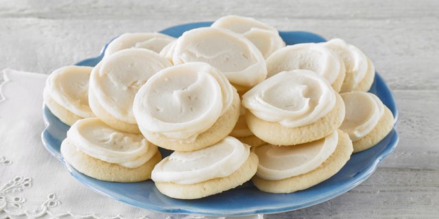 Round Buttercream Frosted Cookies