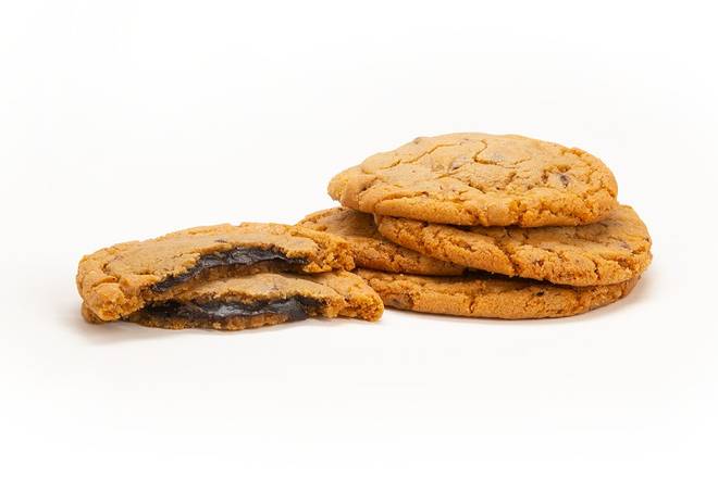 Fudge-Filled Chocolate Chip Cookies