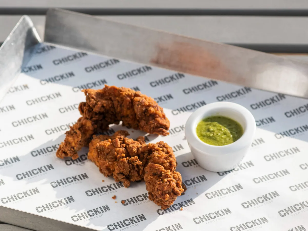 2x non-spicy strips + 1 sauce