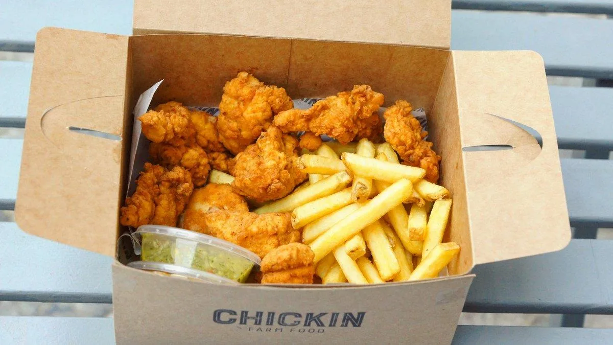 Chickin Nuggets Box