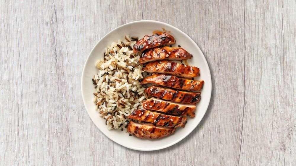 Teriyaki Hähnchenbruststreifen mit Beilage