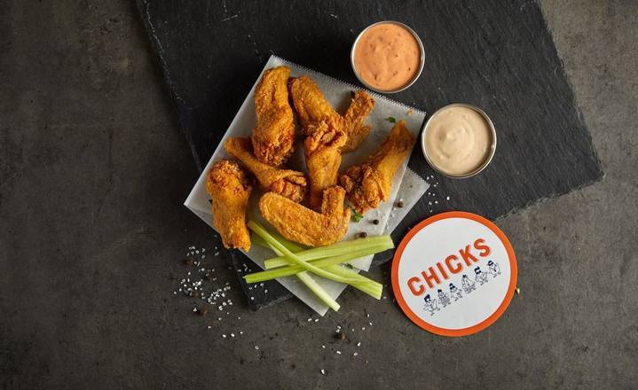 Crispy chicken wings