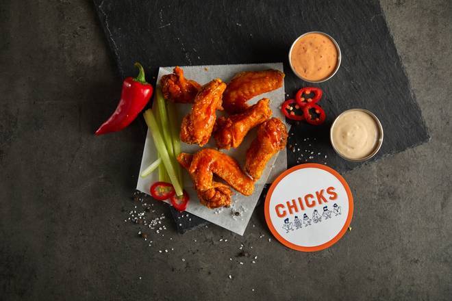 Spicy chicken wings