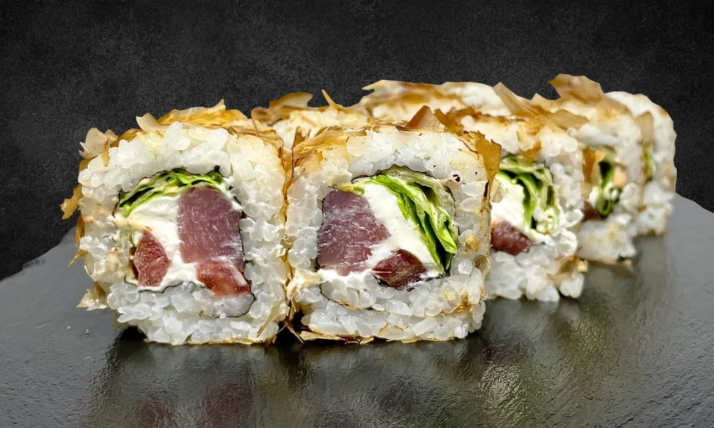 Bonito tuna roll