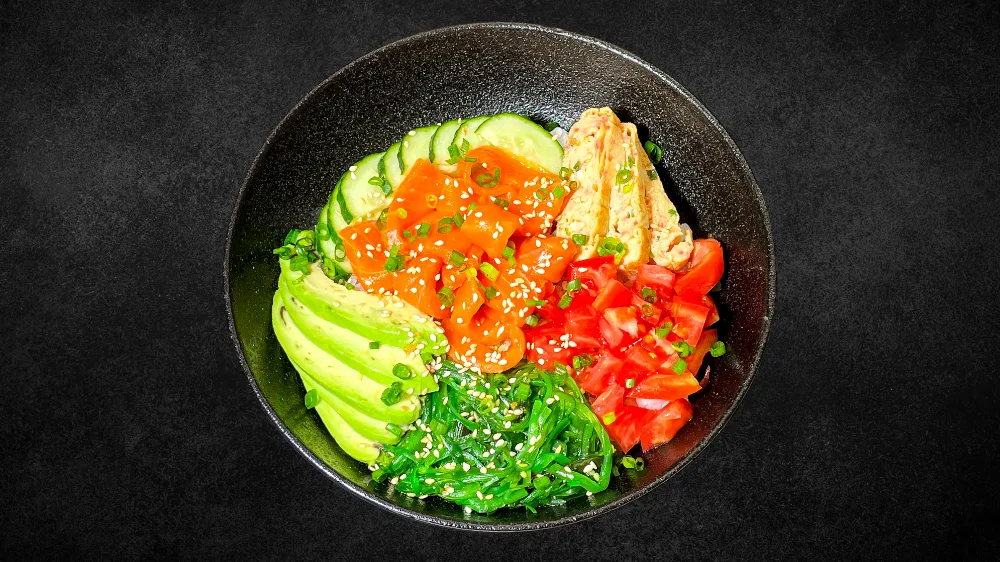 Salmon poke bowl