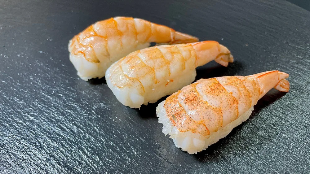 Shrimp sushi 3 pcs