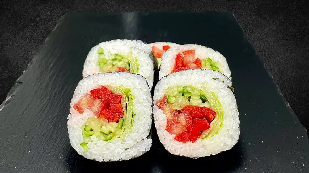 Vegetarian roll