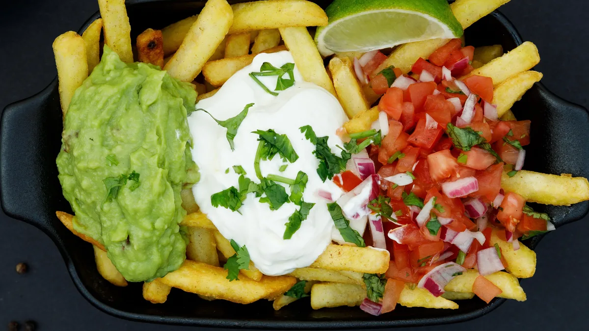 26. VEGE S GUACAMOLE HRANOLKY